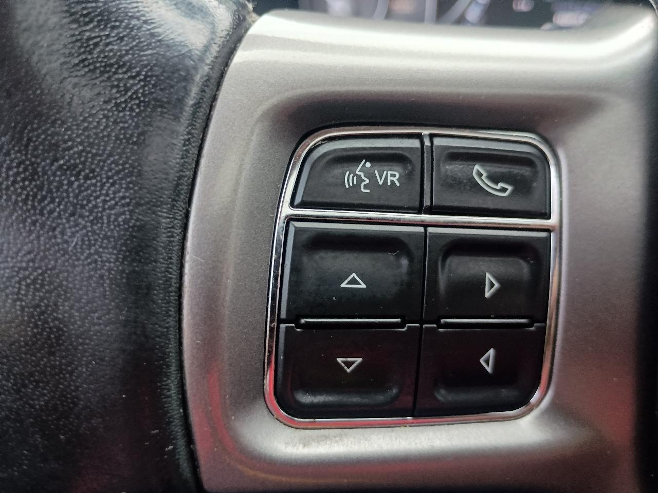 RAM 1500 4WD Crew Cab 140.5" Longhorn Limited 2014