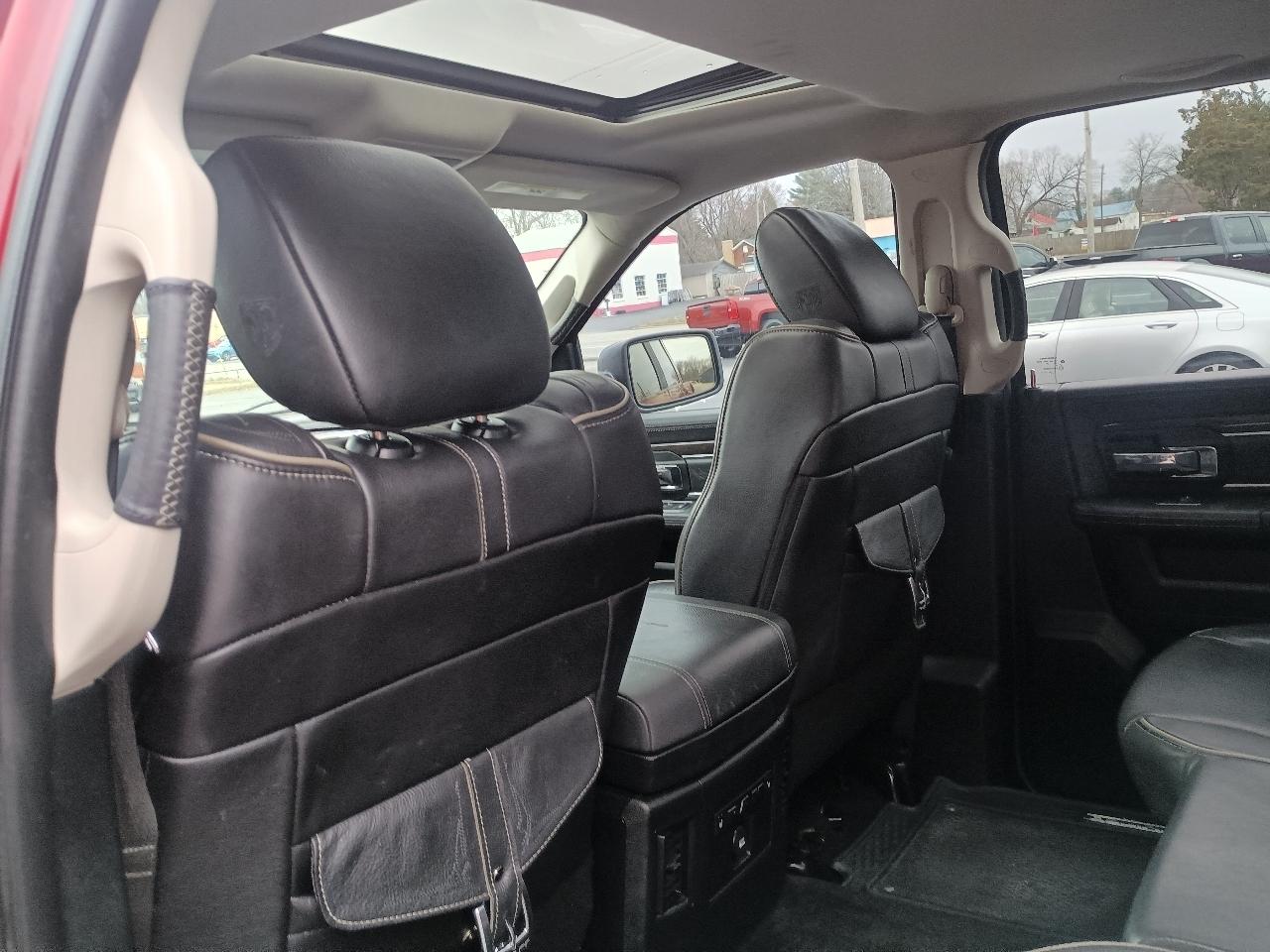 RAM 1500 4WD Crew Cab 140.5" Longhorn Limited 2014