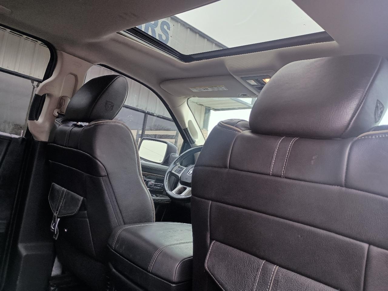 RAM 1500 4WD Crew Cab 140.5" Longhorn Limited 2014