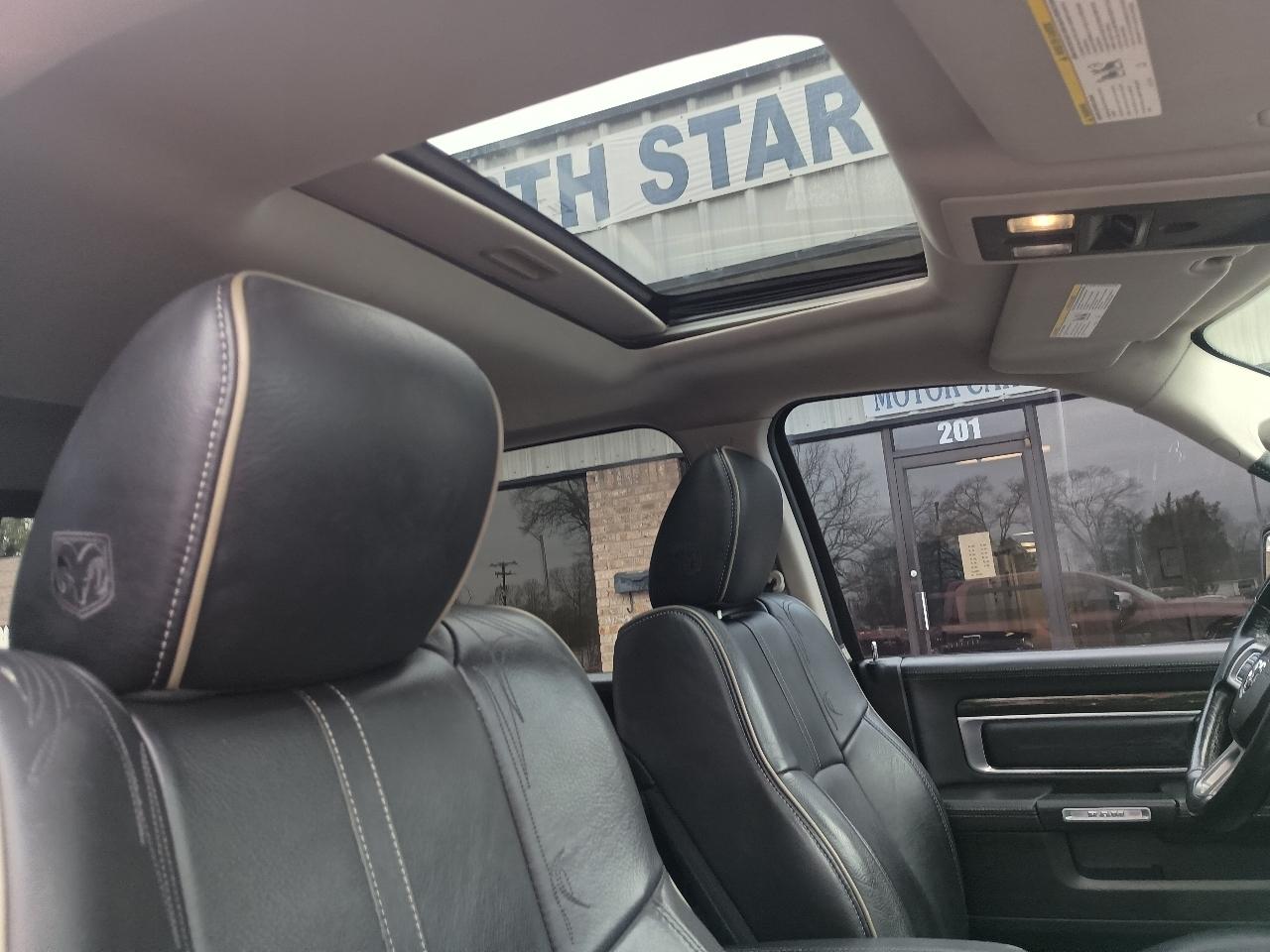 RAM 1500 4WD Crew Cab 140.5" Longhorn Limited 2014