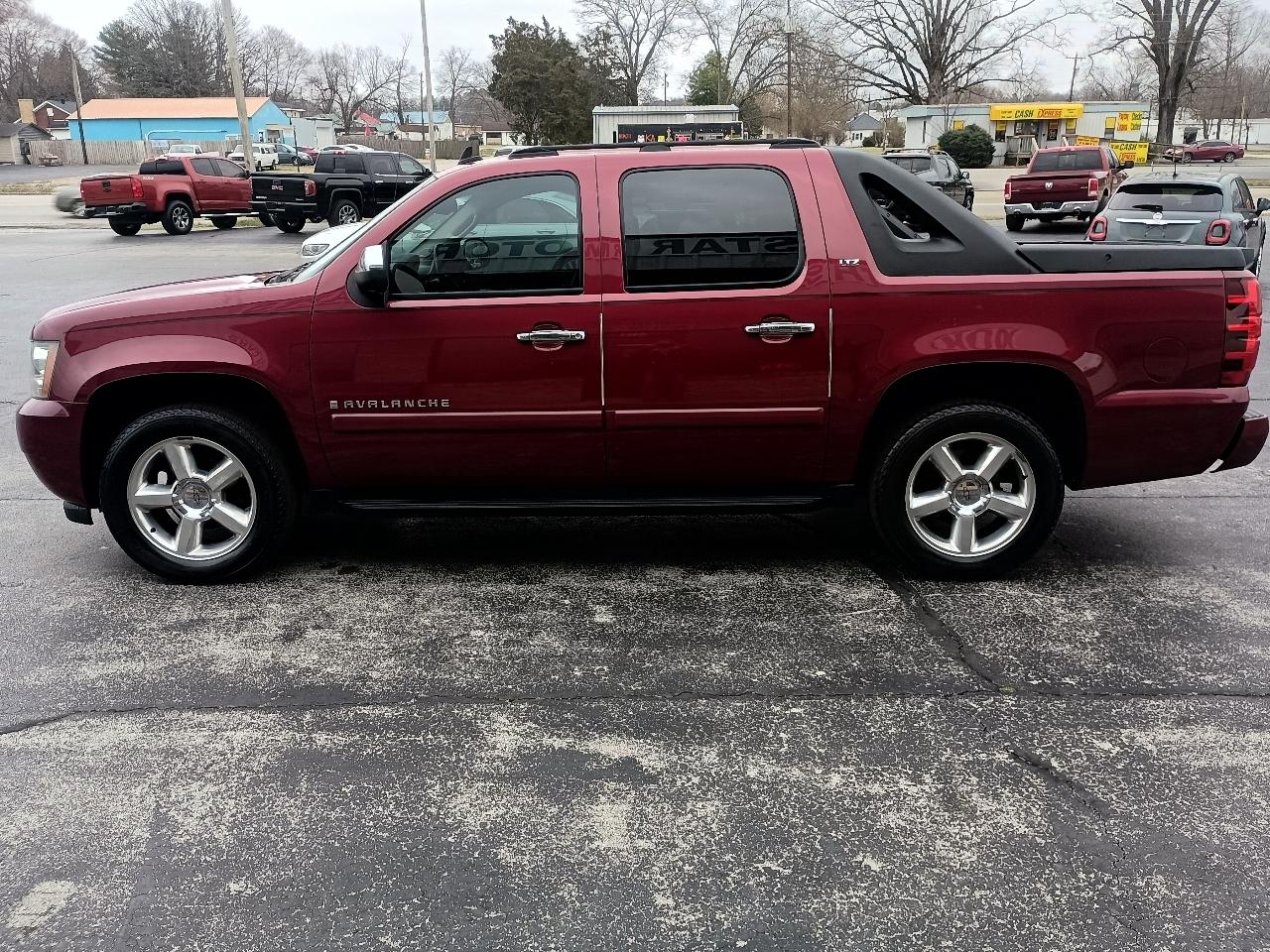 Chevrolet Avalanche 2WD Crew Cab 130" LTZ 2007
