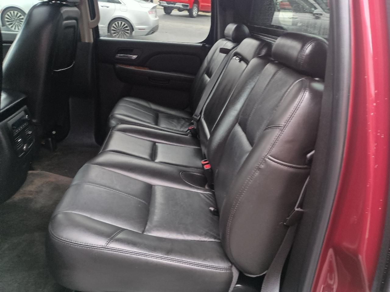 Chevrolet Avalanche 2WD Crew Cab 130" LTZ 2007