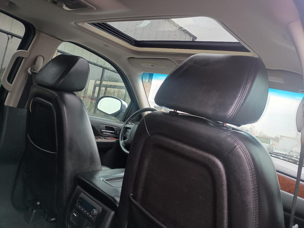 Chevrolet Avalanche 2WD Crew Cab 130" LTZ 2007