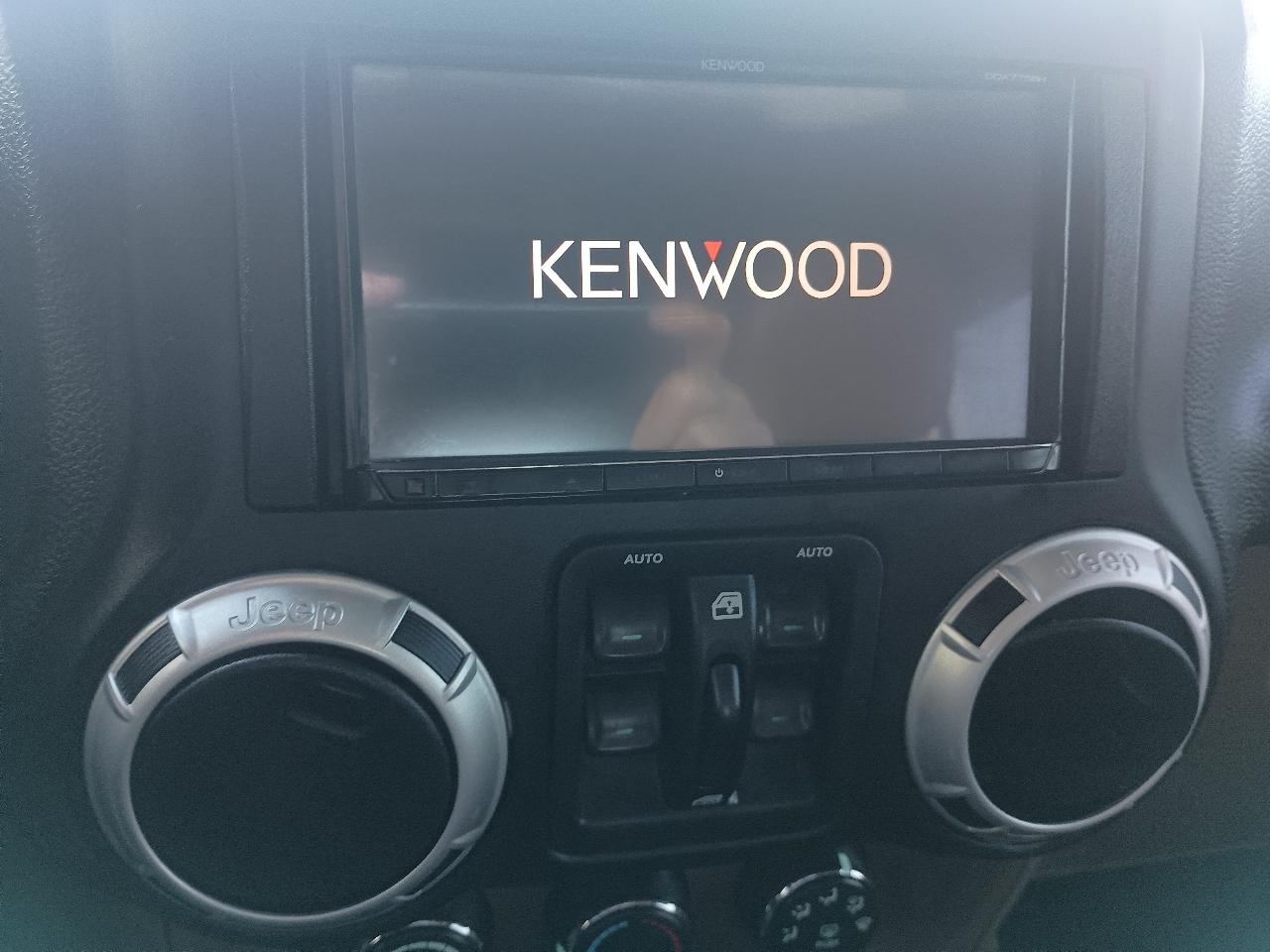 Jeep Wrangler Unlimited 4WD 4dr Sahara 2016