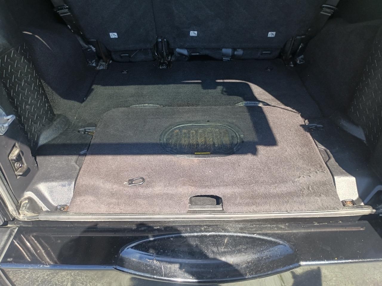 Jeep Wrangler Unlimited 4WD 4dr Sahara 2016