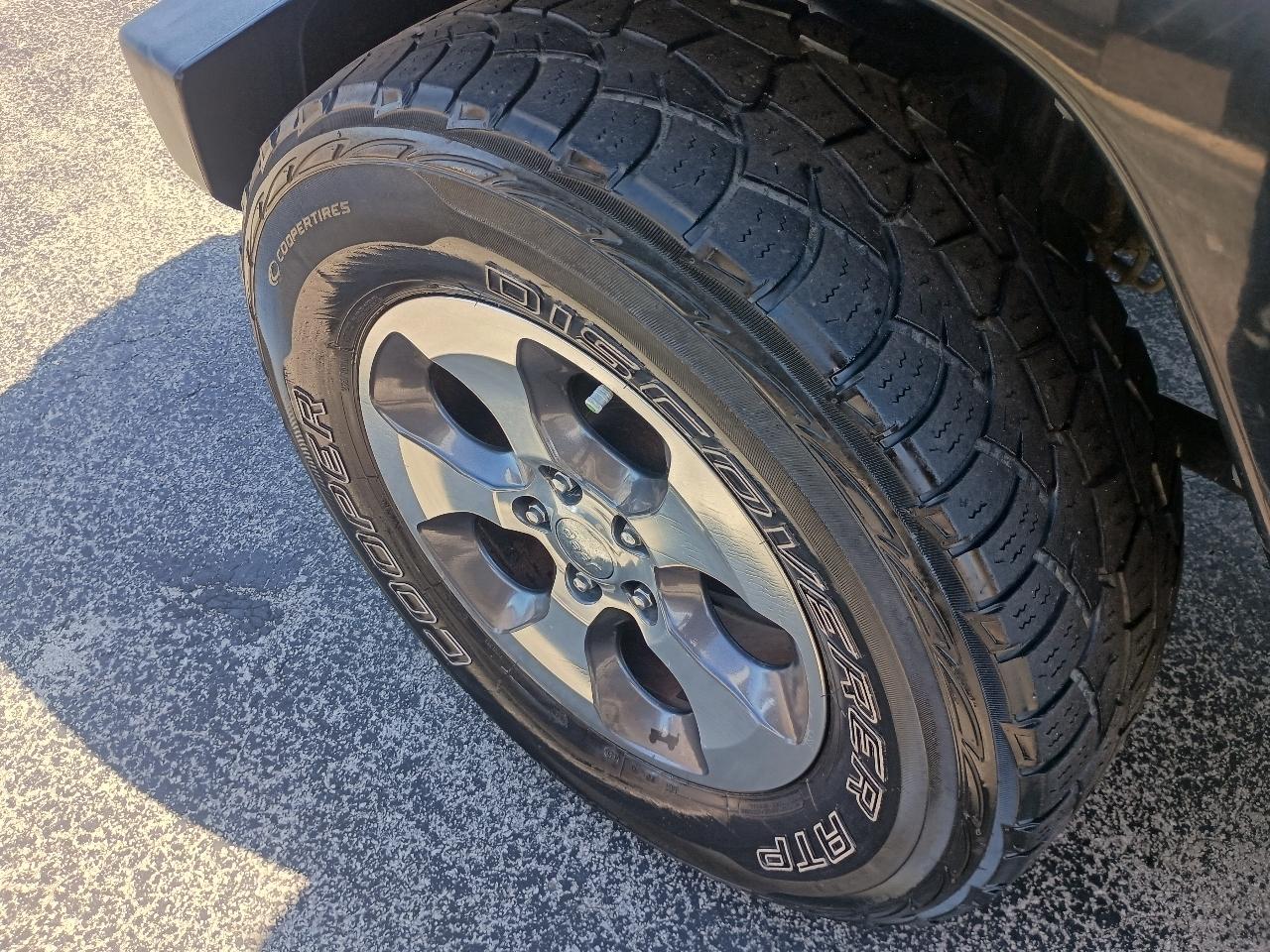 Jeep Wrangler Unlimited 4WD 4dr Sahara 2016