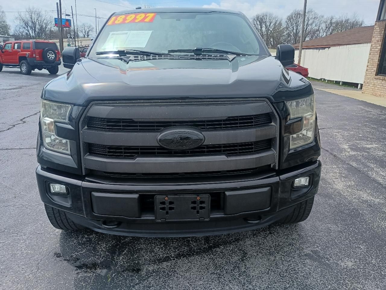 Ford F-150 4WD SuperCrew 145" Lariat 2016