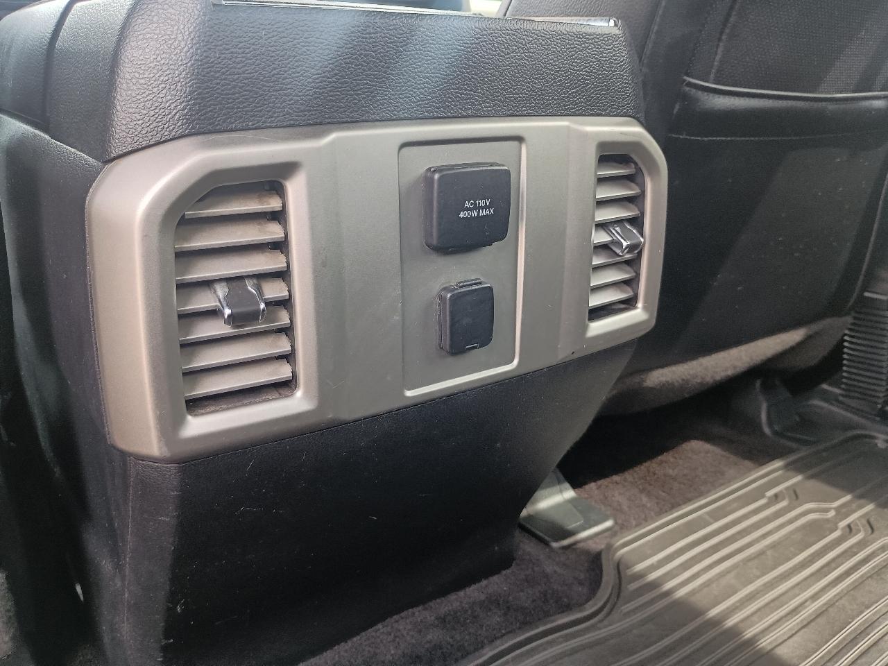 Ford F-150 4WD SuperCrew 145" Lariat 2016