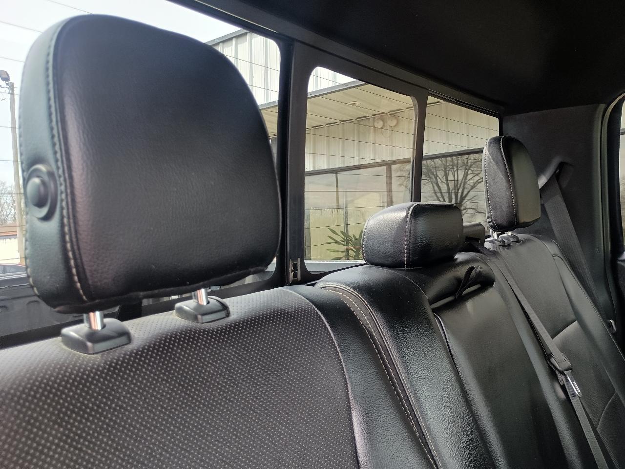 Ford F-150 4WD SuperCrew 145" Lariat 2016