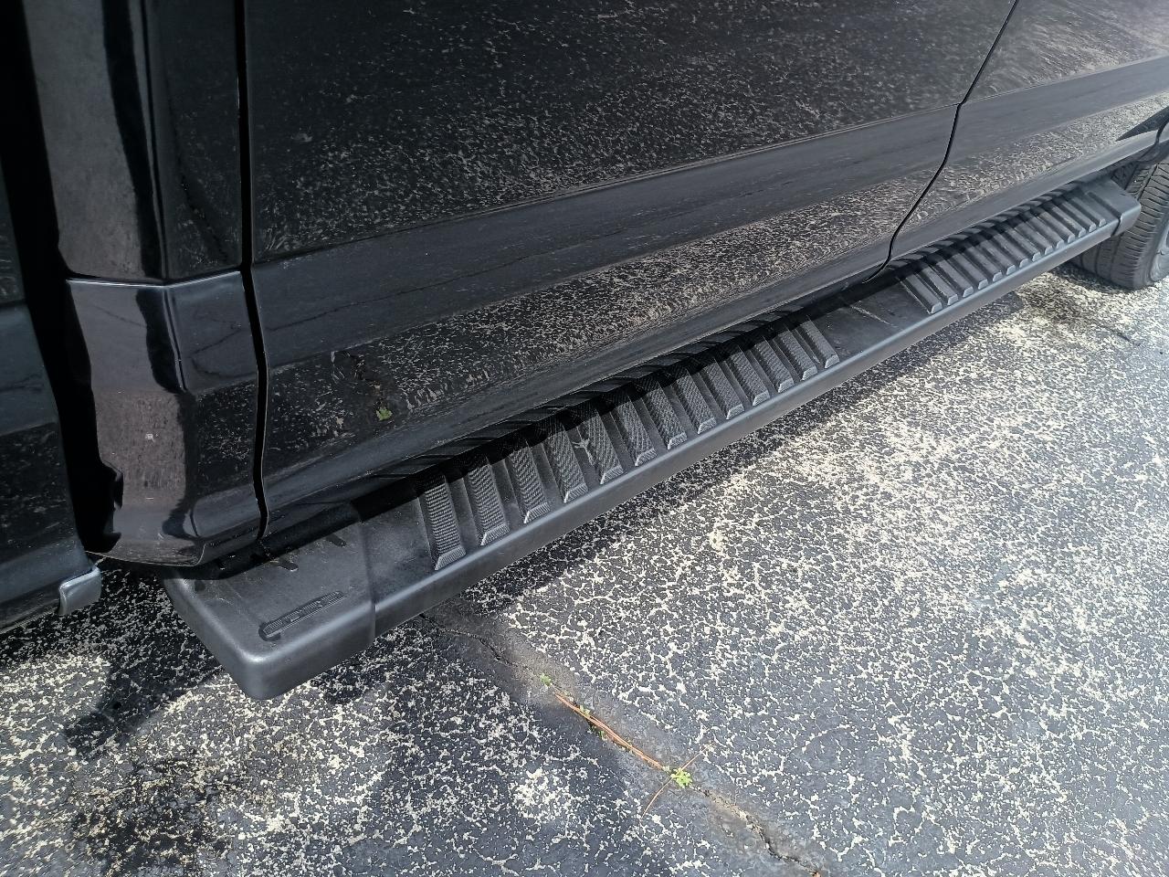 Ford F-150 4WD SuperCrew 145" Lariat 2016