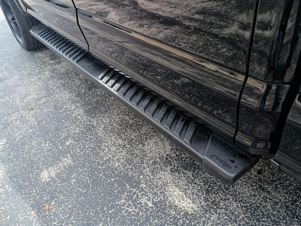 Ford F-150 4WD SuperCrew 145" Lariat 2016