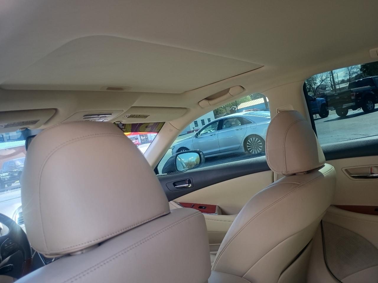 Lexus ES 350 4dr Sdn 2012