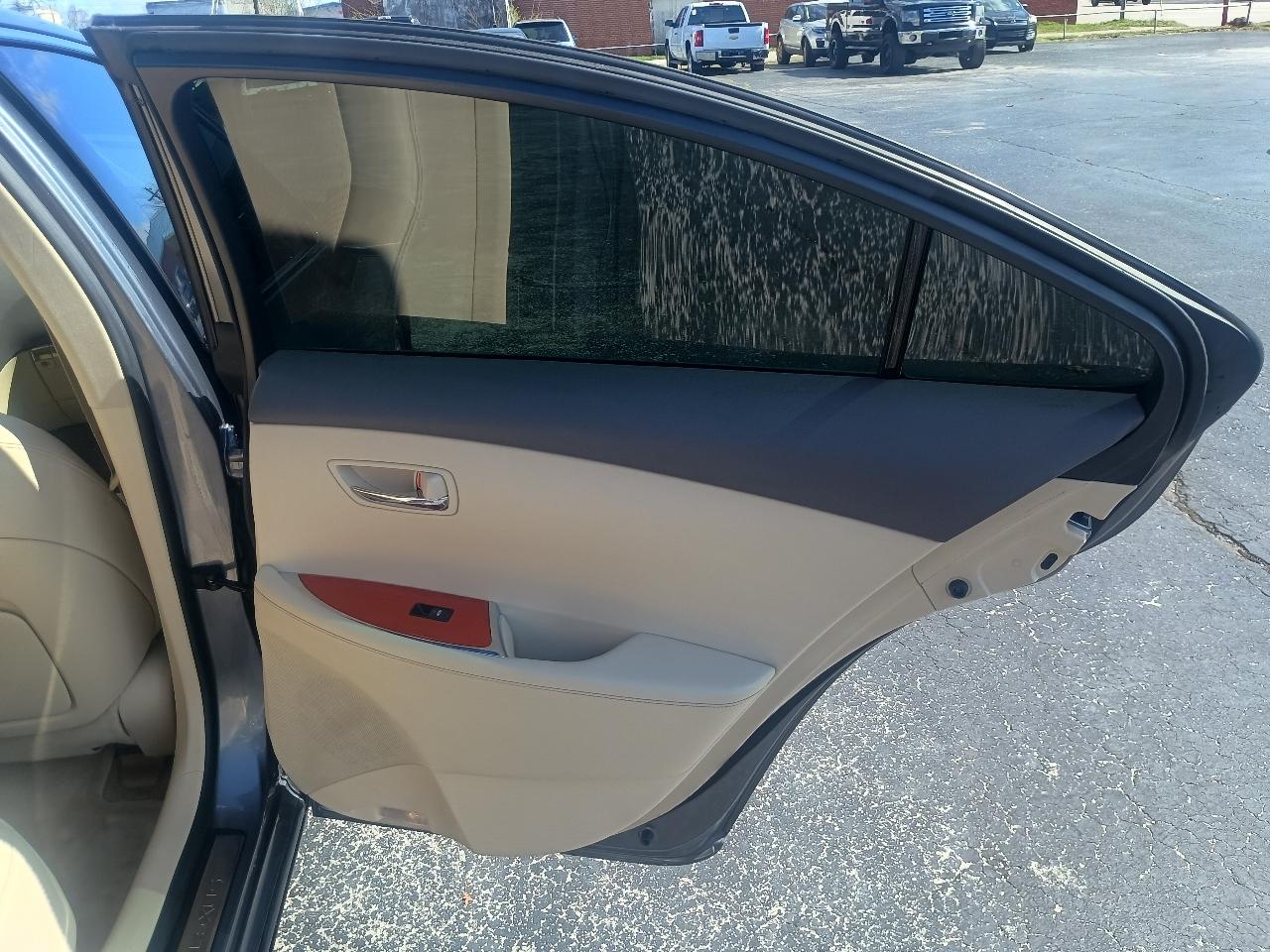 Lexus ES 350 4dr Sdn 2012