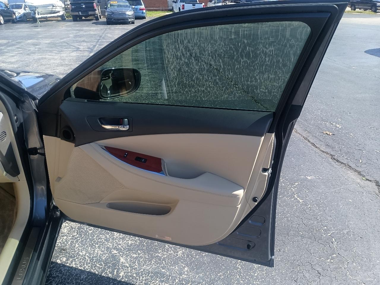 Lexus ES 350 4dr Sdn 2012