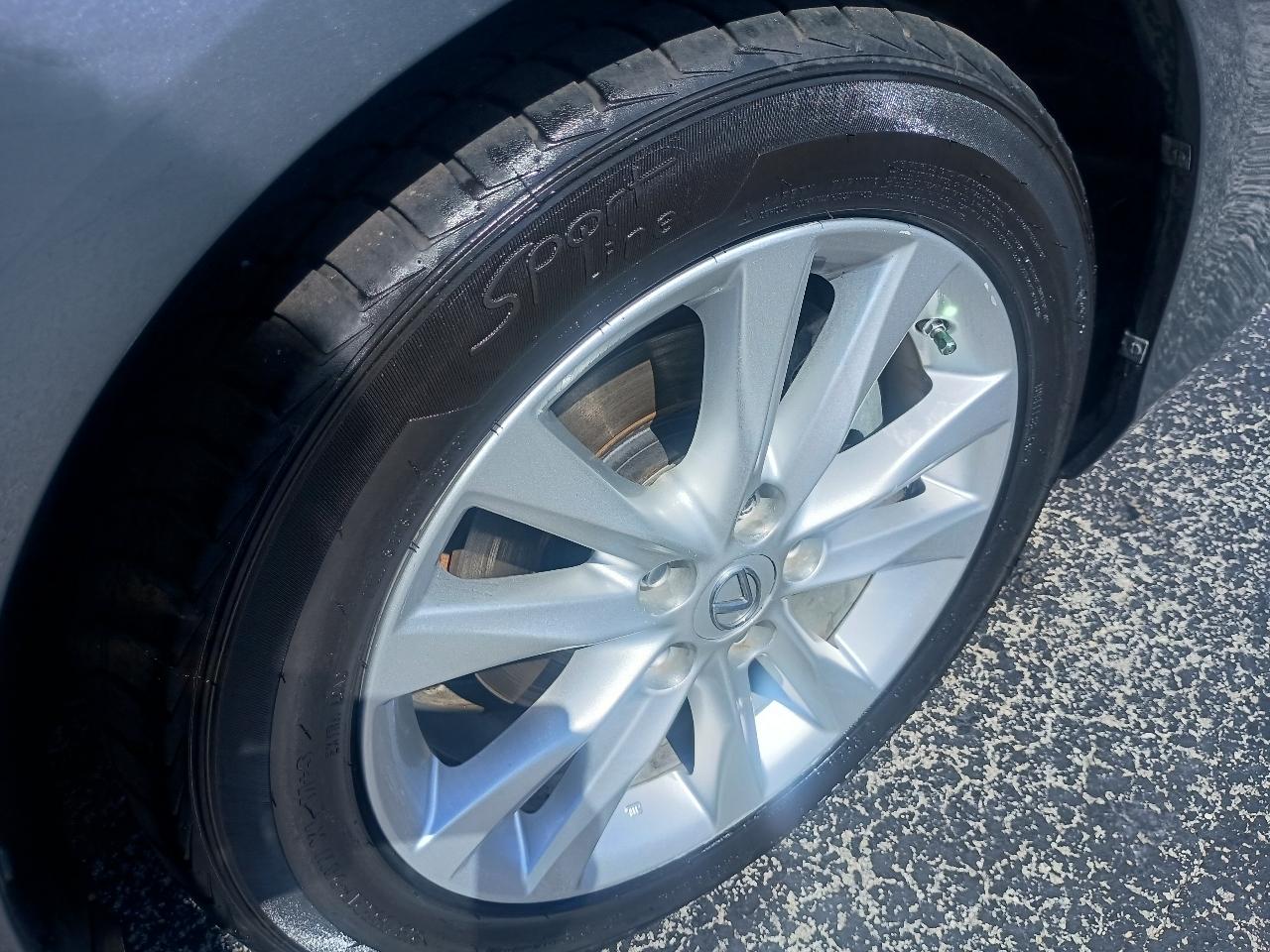 Lexus ES 350 4dr Sdn 2012