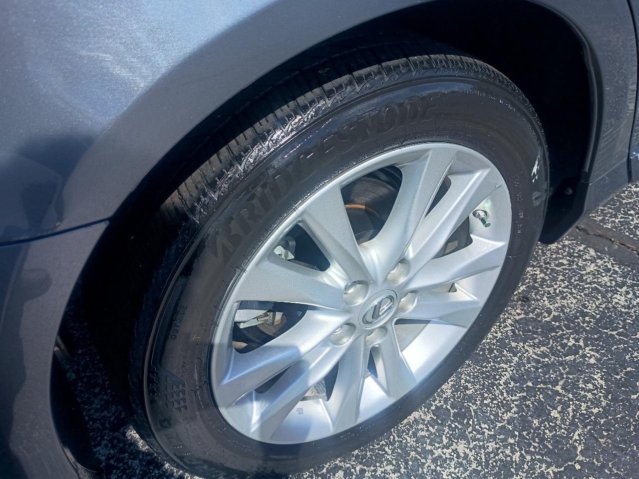 Lexus ES 350 4dr Sdn 2012