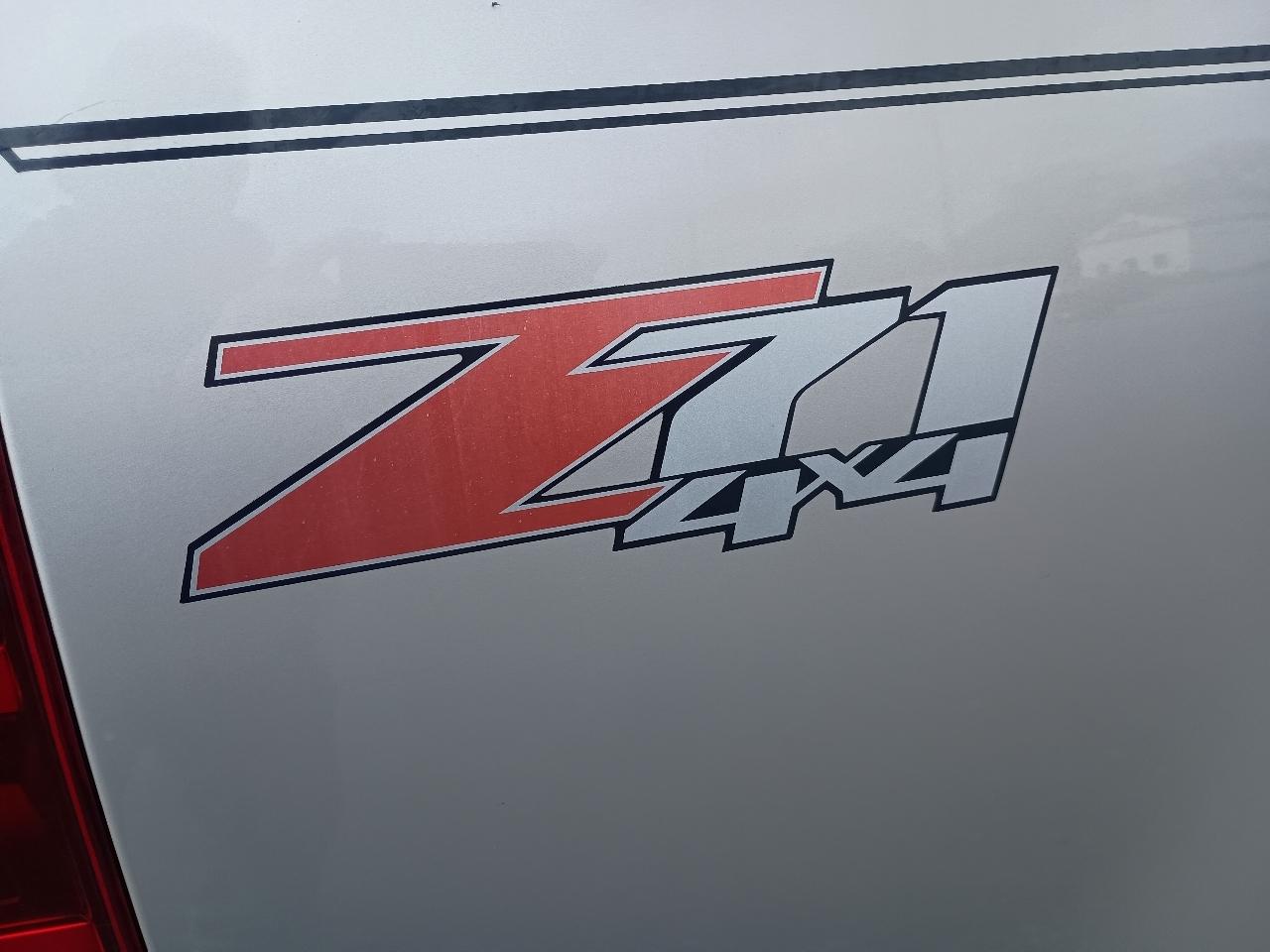 Chevrolet Avalanche 4WD Crew Cab 130" LT w/1LT 2009