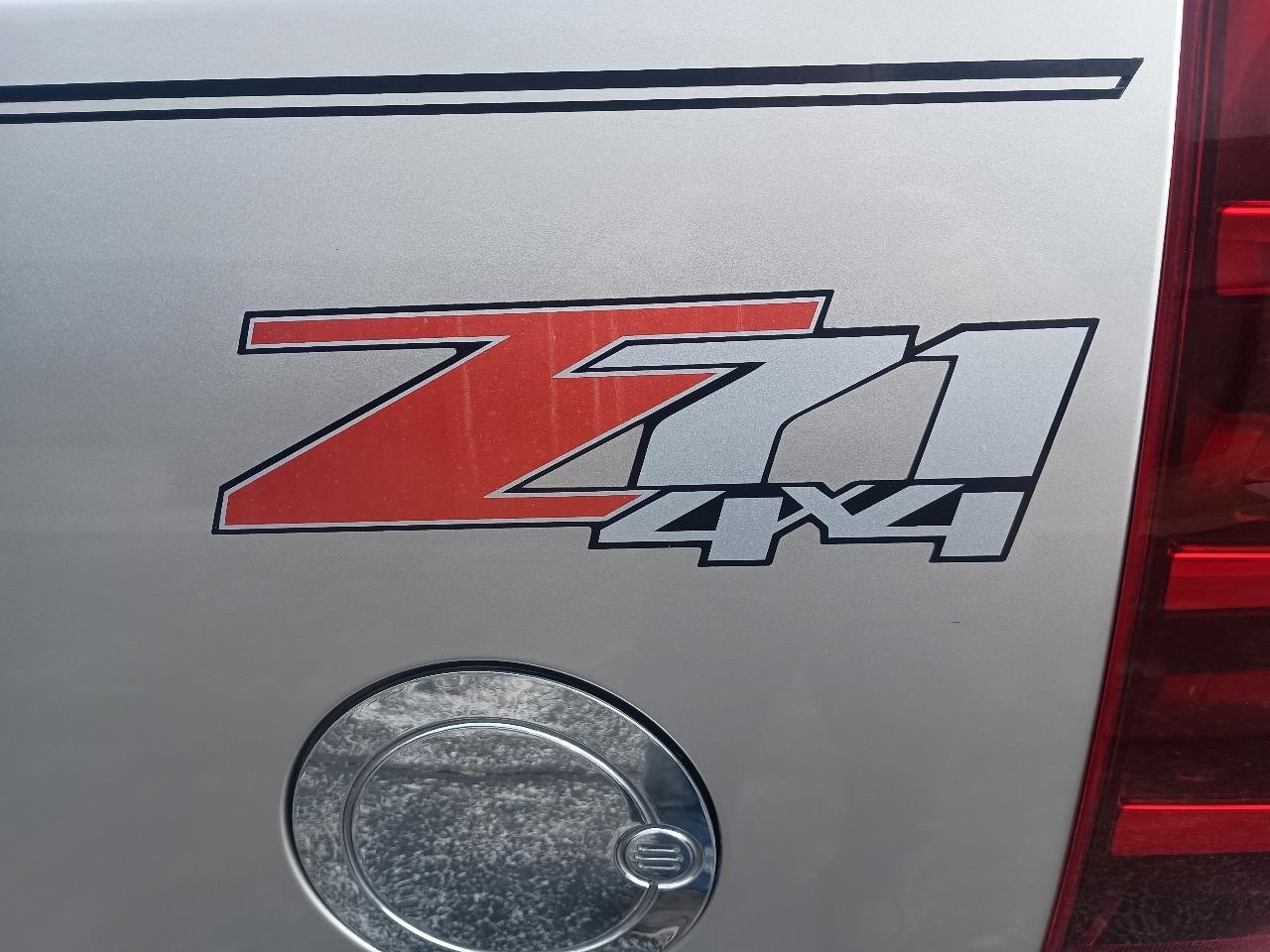 Chevrolet Avalanche 4WD Crew Cab 130" LT w/1LT 2009