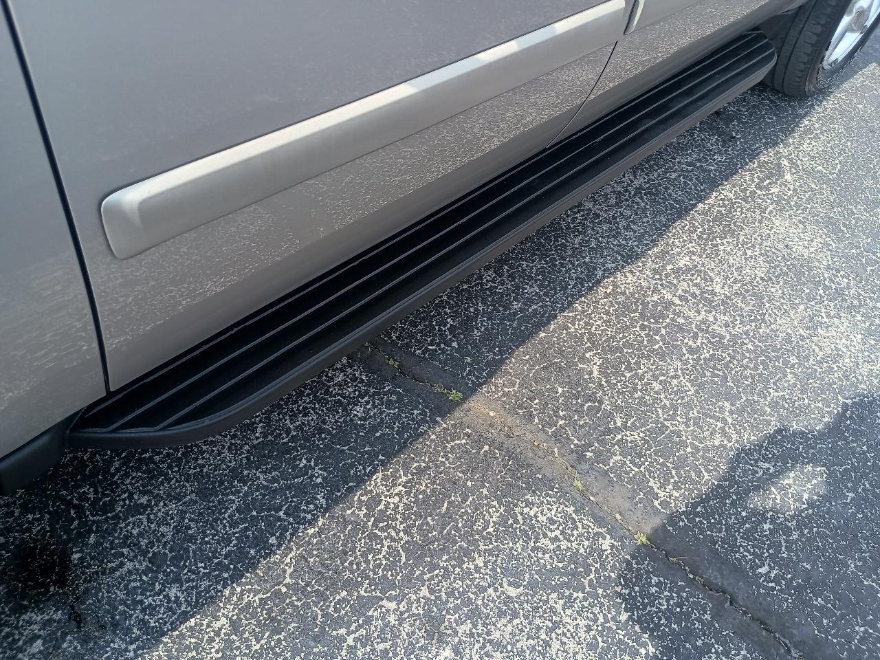 Chevrolet Avalanche 4WD Crew Cab 130" LT w/1LT 2009