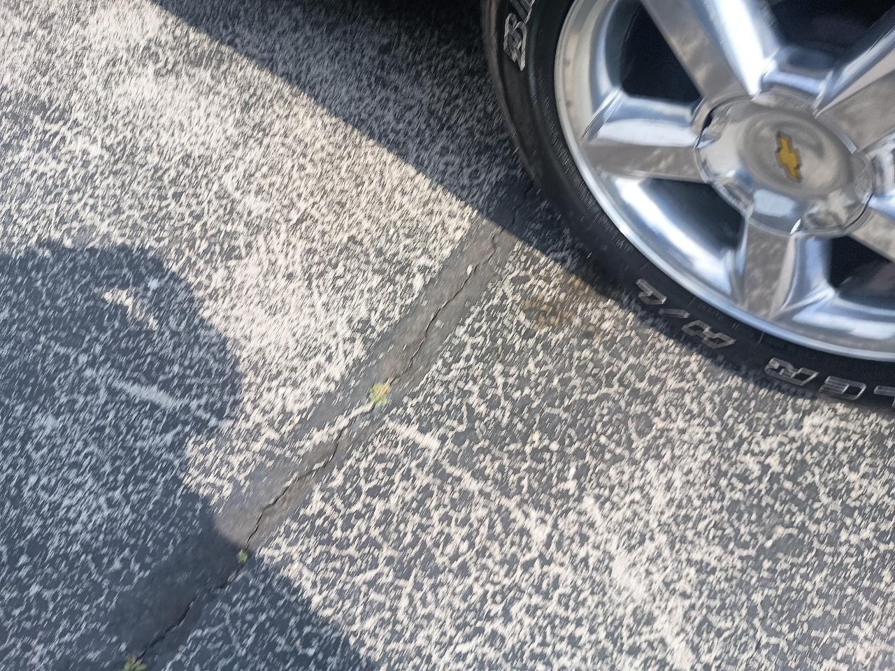 Chevrolet Avalanche 4WD Crew Cab 130" LT w/1LT 2009