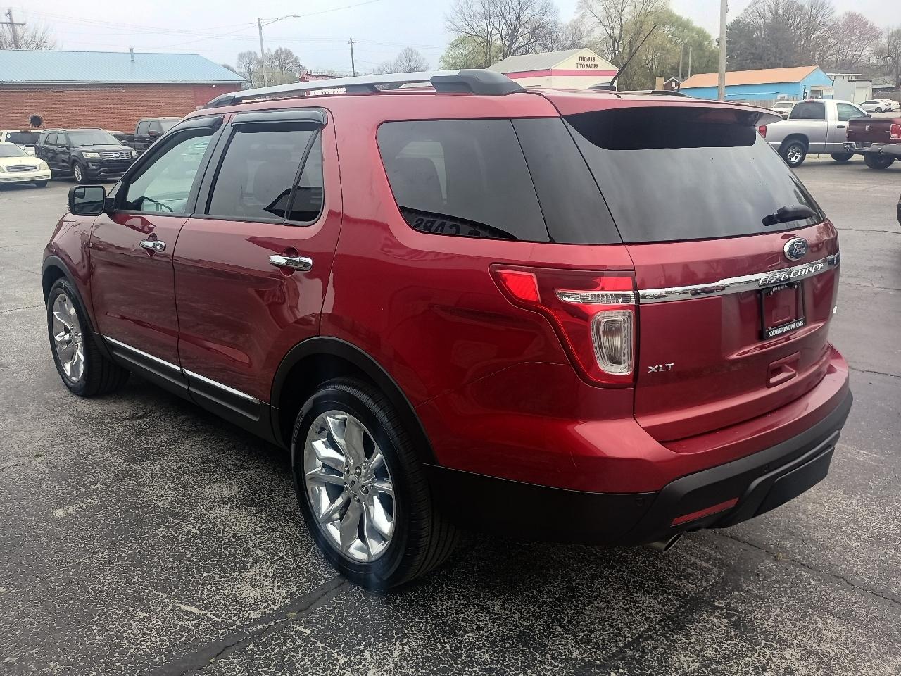 Ford Explorer 4WD 4dr XLT 2013