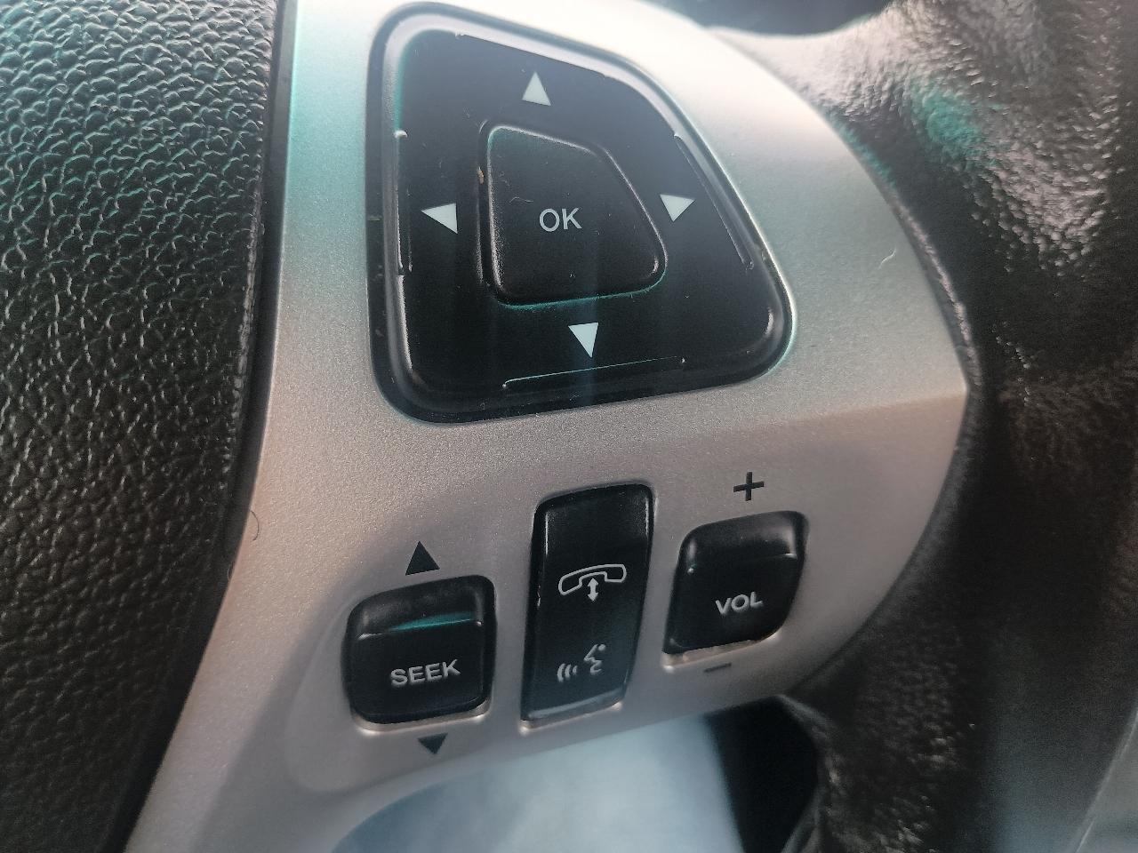 Ford Explorer 4WD 4dr XLT 2013