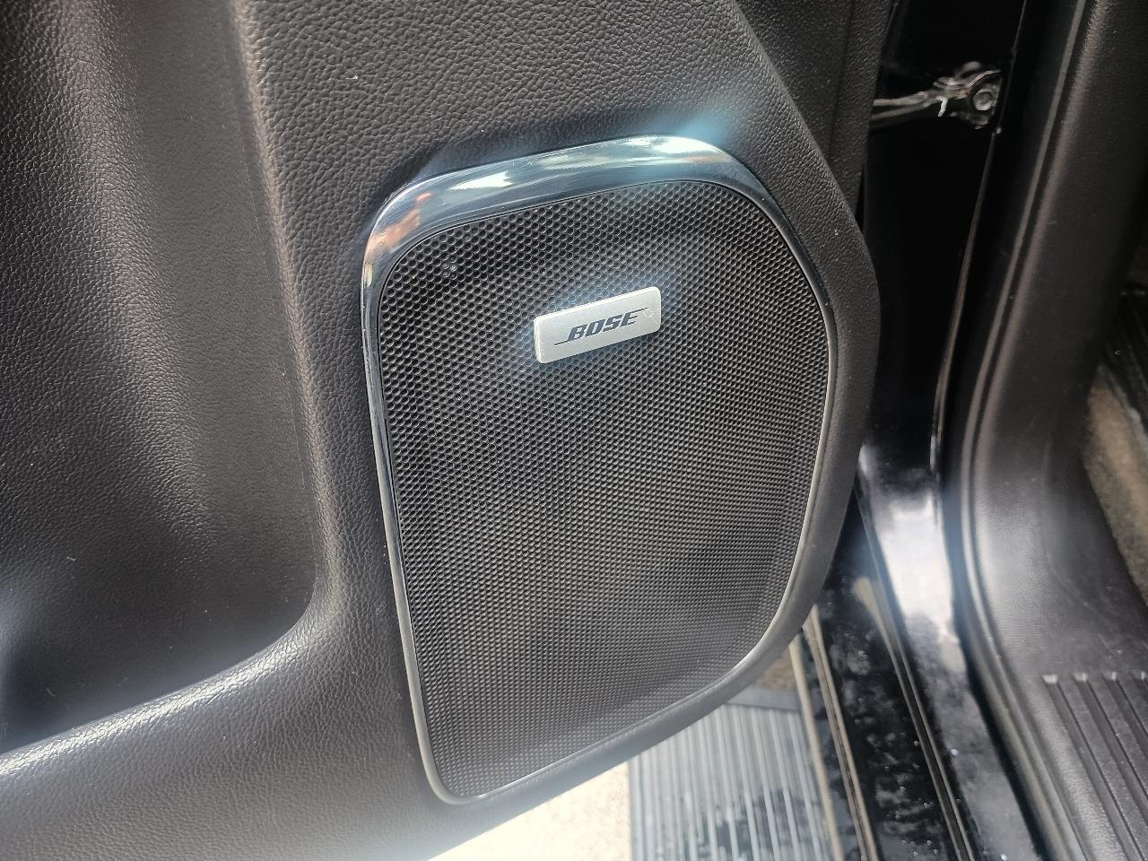 Chevrolet Silverado 2500HD Built After Aug 14 4WD Crew Cab 153.7" LTZ 2015