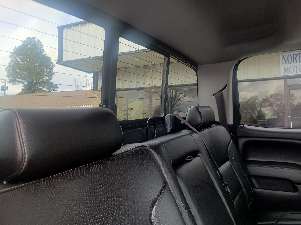 Chevrolet Silverado 2500HD Built After Aug 14 4WD Crew Cab 153.7" LTZ 2015