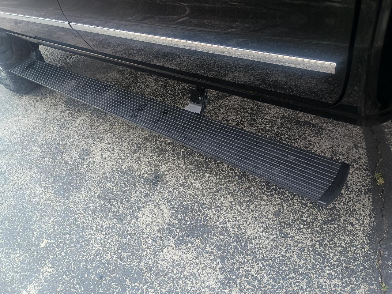 Chevrolet Silverado 2500HD Built After Aug 14 4WD Crew Cab 153.7" LTZ 2015