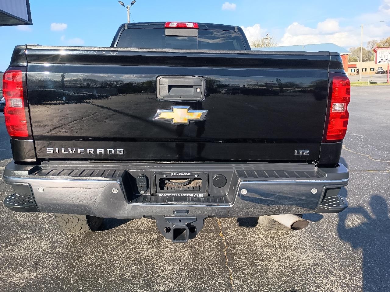 Chevrolet Silverado 2500HD Built After Aug 14 4WD Crew Cab 153.7" LTZ 2015