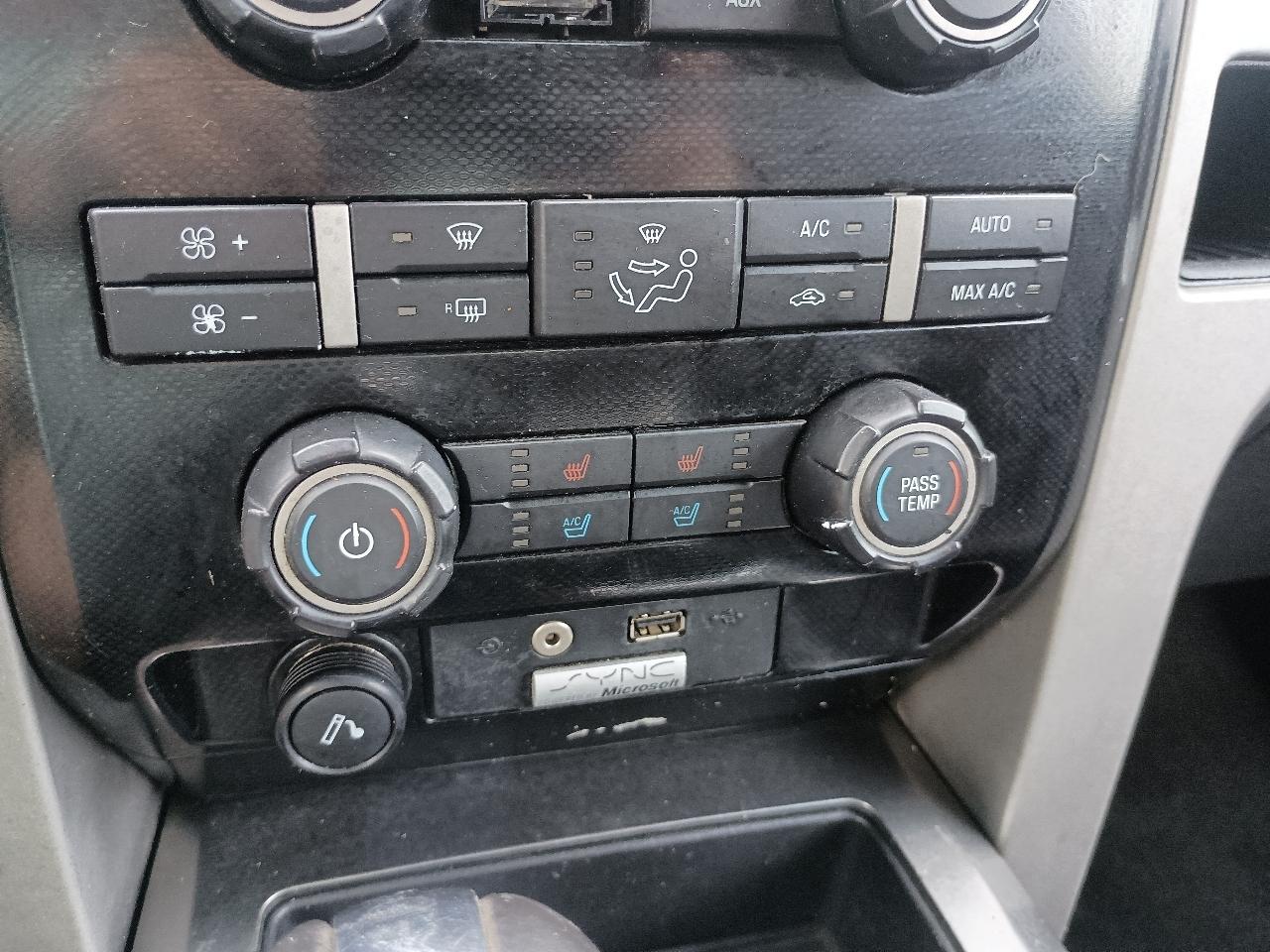 Ford F-150 4WD SuperCrew 145" FX4 2012