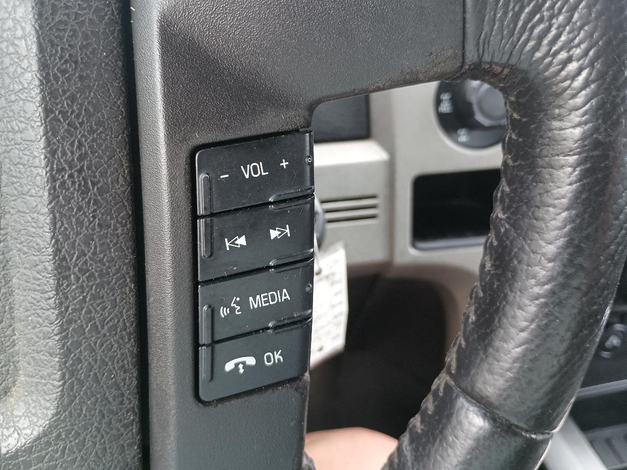 Ford F-150 4WD SuperCrew 145" FX4 2012