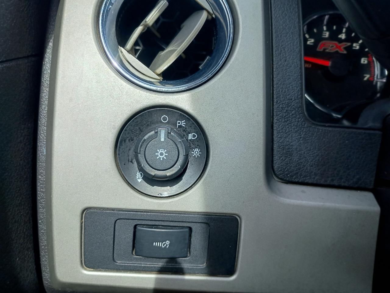 Ford F-150 4WD SuperCrew 145" FX4 2012