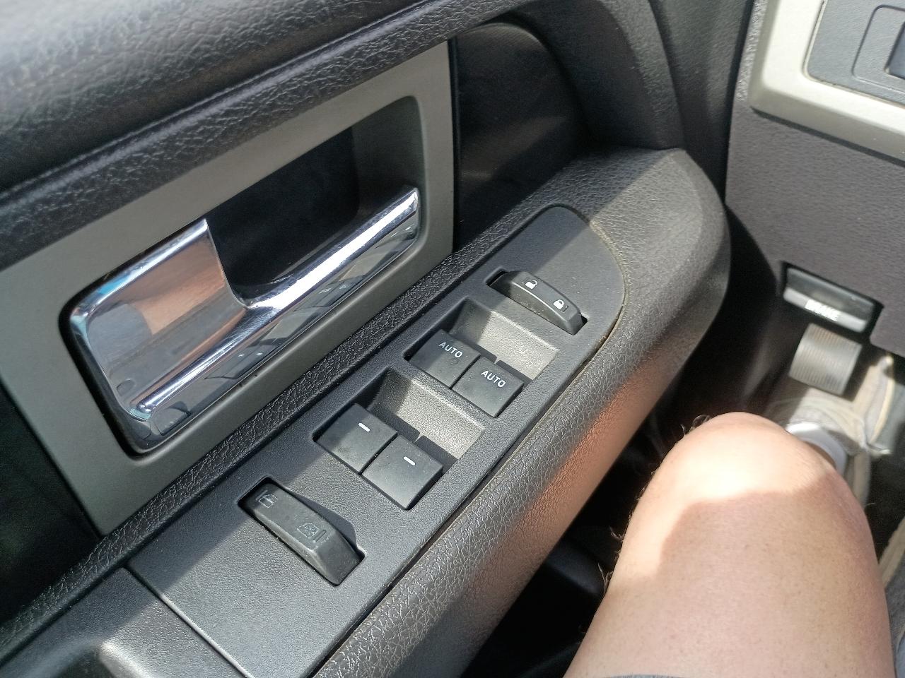 Ford F-150 4WD SuperCrew 145" FX4 2012