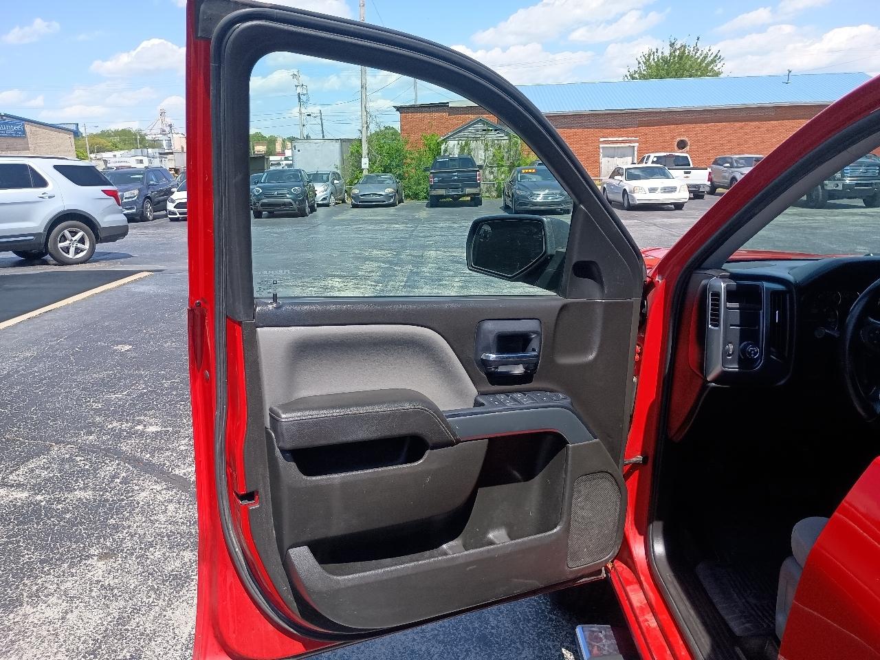 Chevrolet Silverado 1500 2WD Crew Cab 143.5" LT w/1LT 2014
