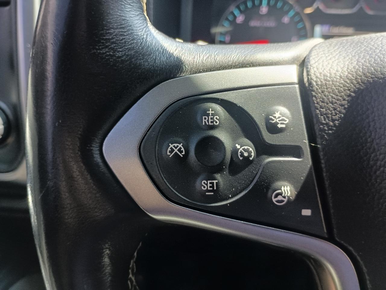 Chevrolet Silverado 1500 4WD Crew Cab 143.5" LTZ w/2LZ 2017