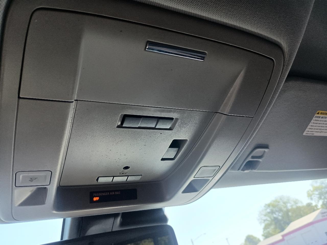 Chevrolet Silverado 1500 4WD Crew Cab 143.5" LTZ w/2LZ 2017