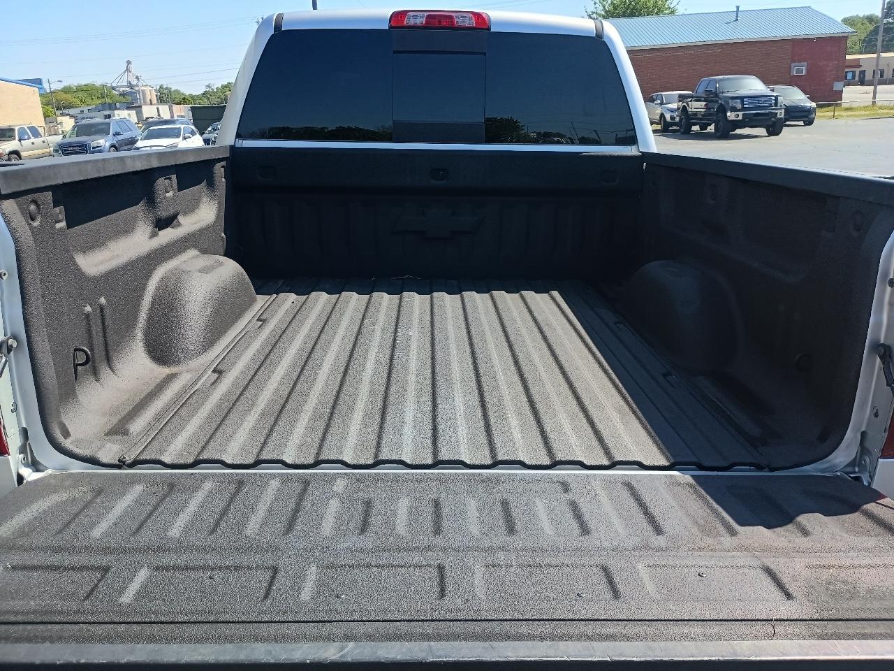 Chevrolet Silverado 1500 4WD Crew Cab 143.5" LTZ w/2LZ 2017