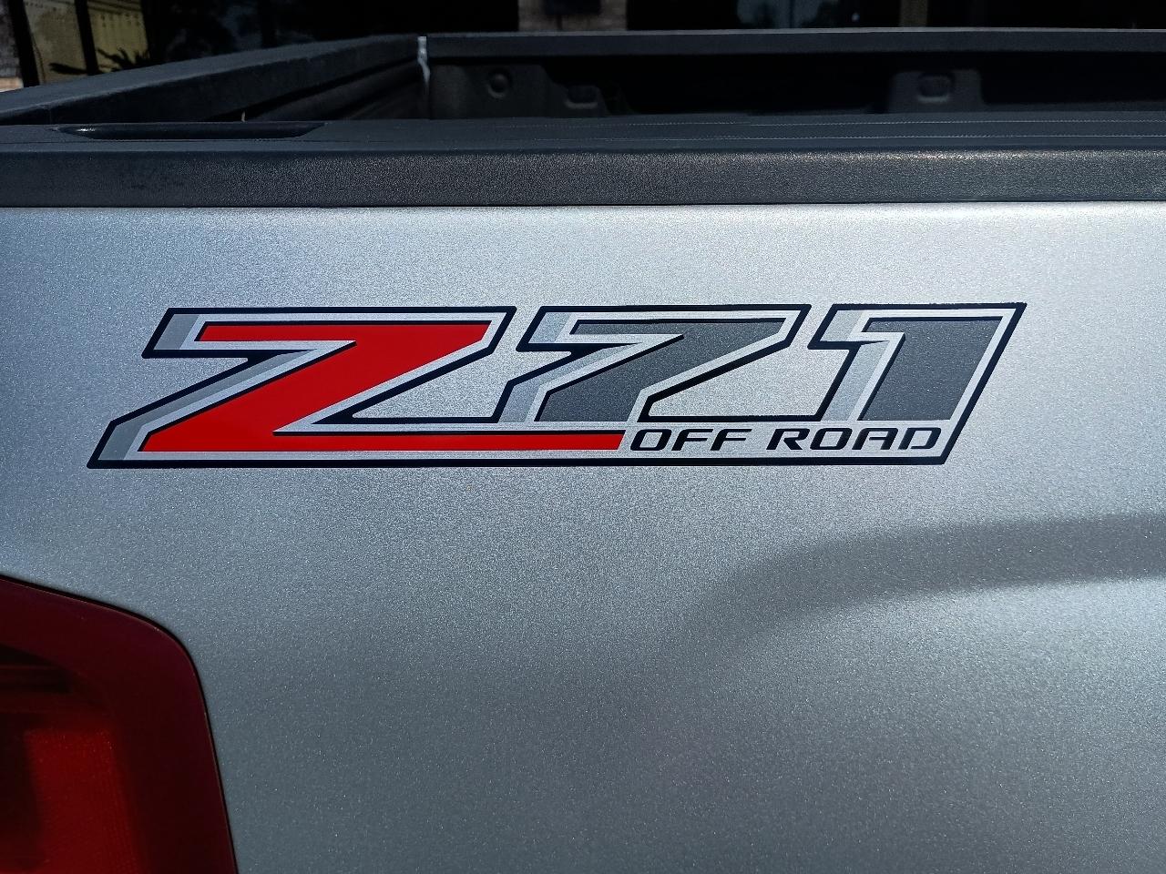 Chevrolet Silverado 1500 4WD Crew Cab 143.5" LTZ w/2LZ 2017