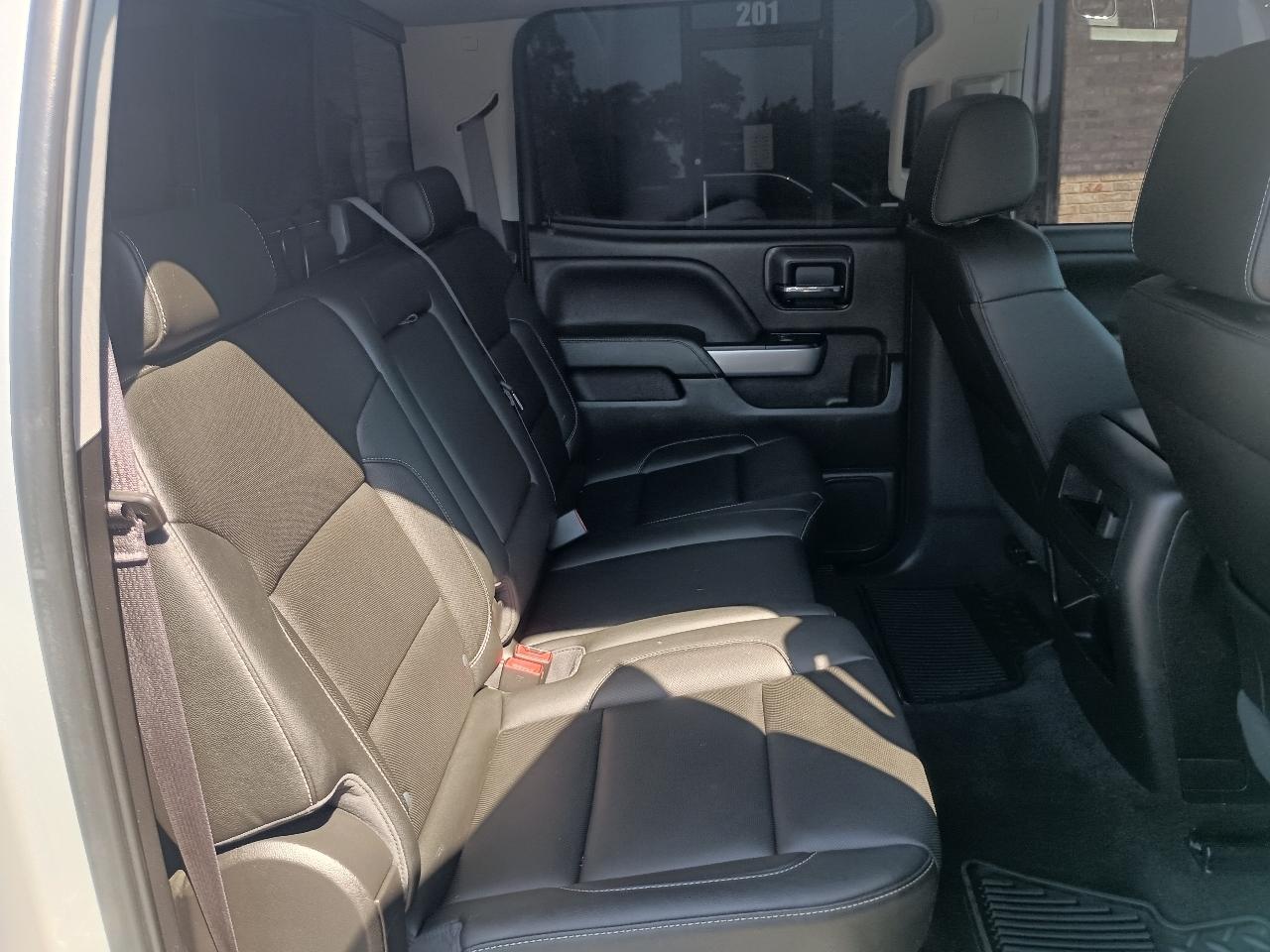 Chevrolet Silverado 1500 4WD Crew Cab 143.5" LTZ w/2LZ 2017