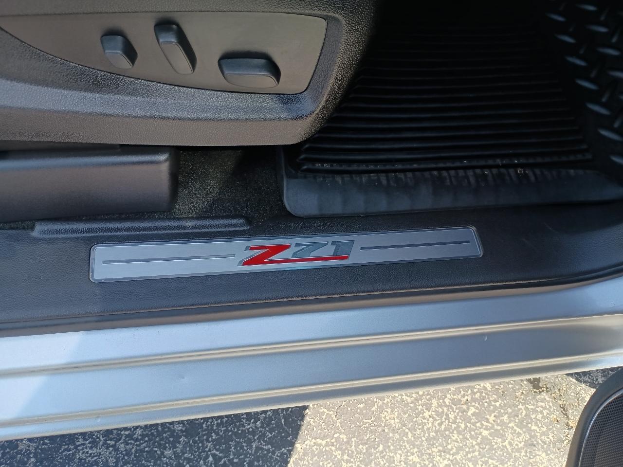 Chevrolet Silverado 1500 4WD Crew Cab 143.5" LTZ w/2LZ 2017