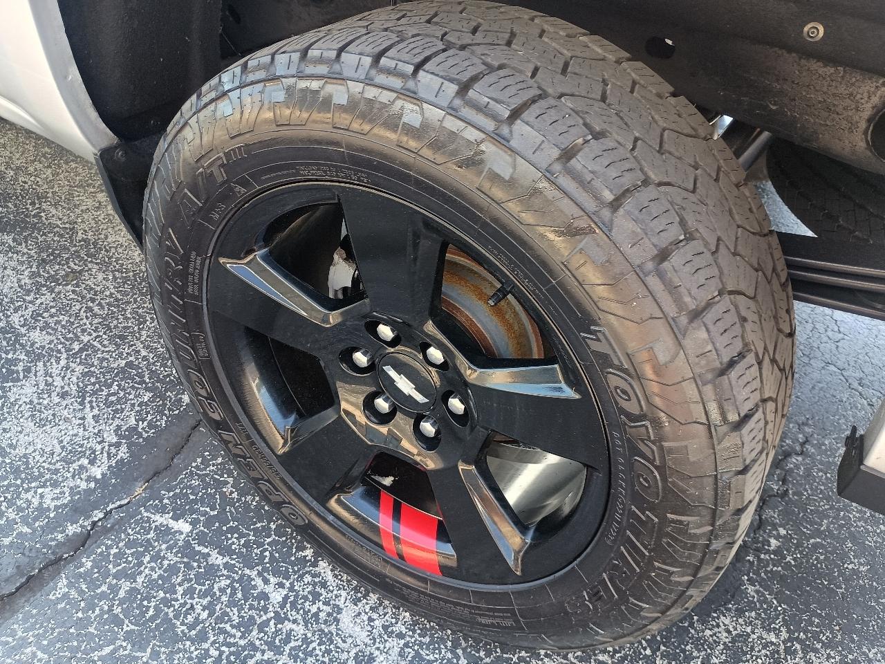 Chevrolet Silverado 1500 4WD Crew Cab 143.5" LTZ w/2LZ 2017