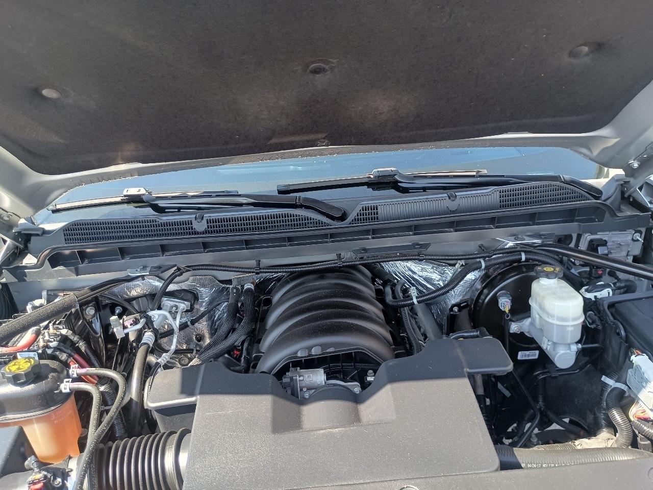 Chevrolet Silverado 1500 4WD Crew Cab 143.5" LTZ w/2LZ 2017