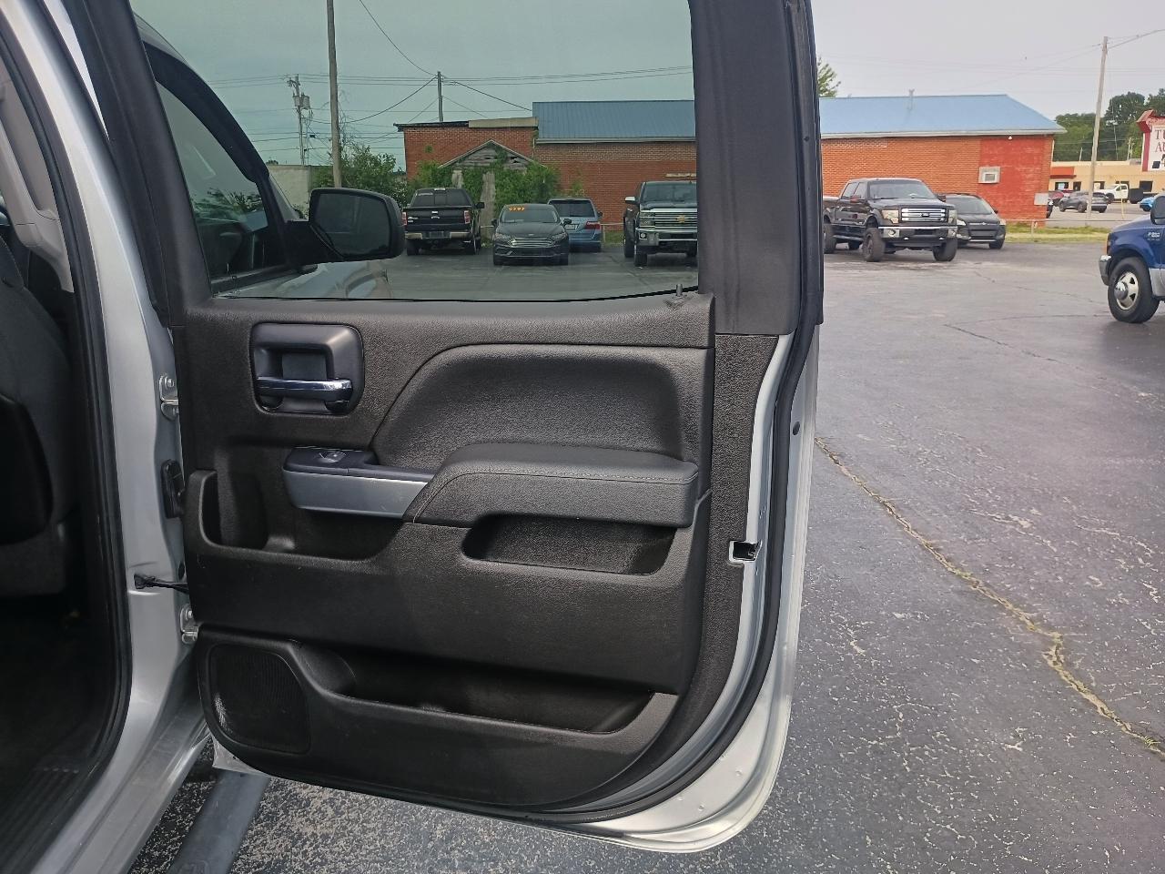 Chevrolet Silverado 1500 4WD Crew Cab 143.5" LT w/1LT 2014