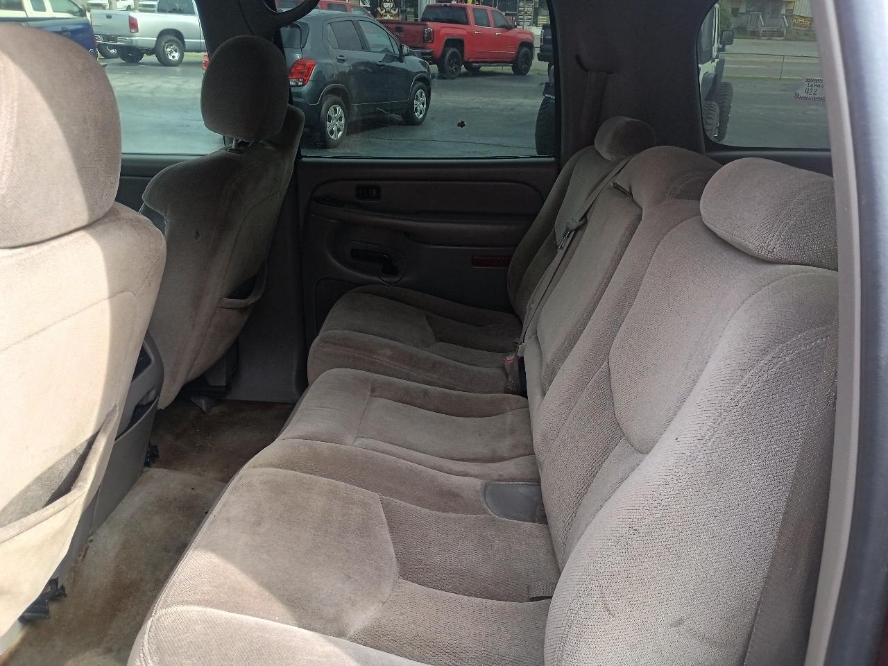 GMC Yukon XL 4dr 1500 4WD SLE 2004