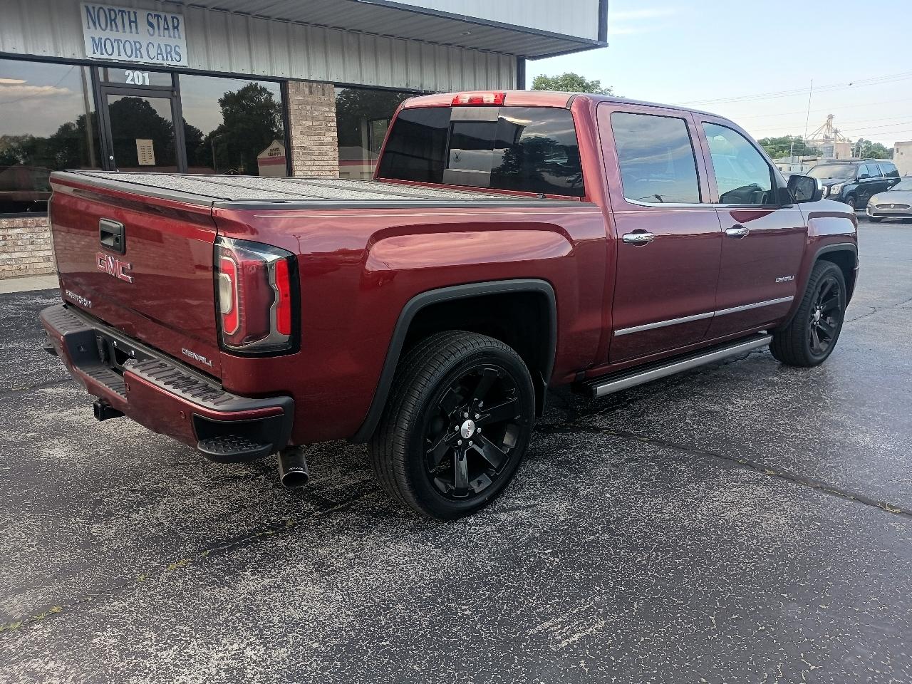 GMC Sierra 1500 4WD Crew Cab 143.5" Denali 2016