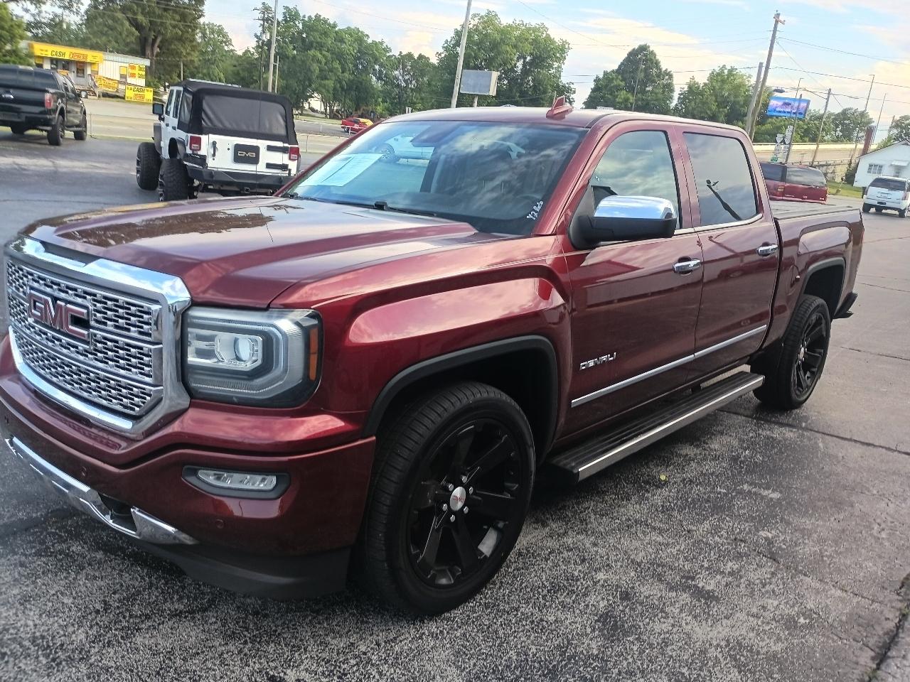 GMC Sierra 1500 4WD Crew Cab 143.5" Denali 2016