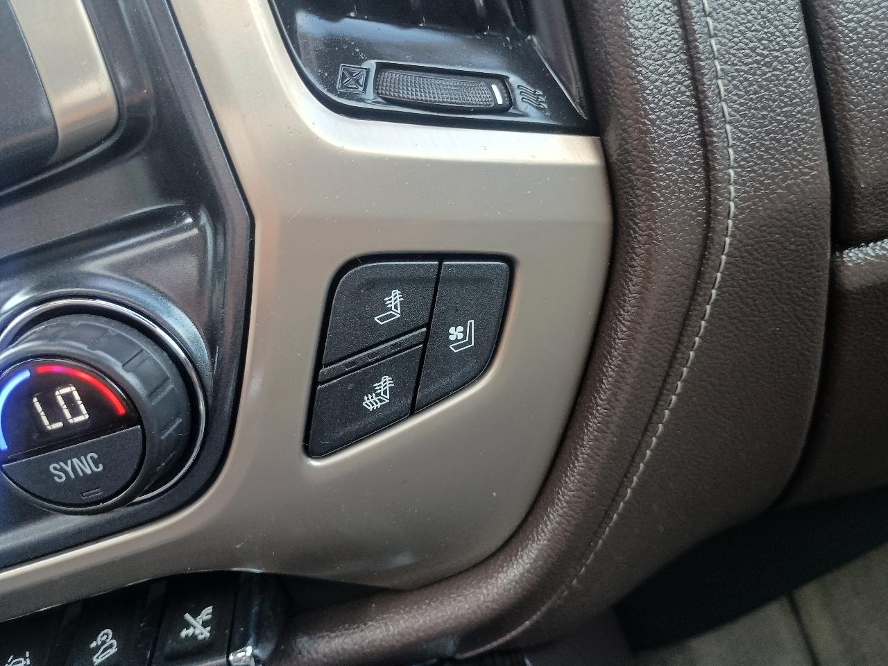 GMC Sierra 1500 4WD Crew Cab 143.5" Denali 2016