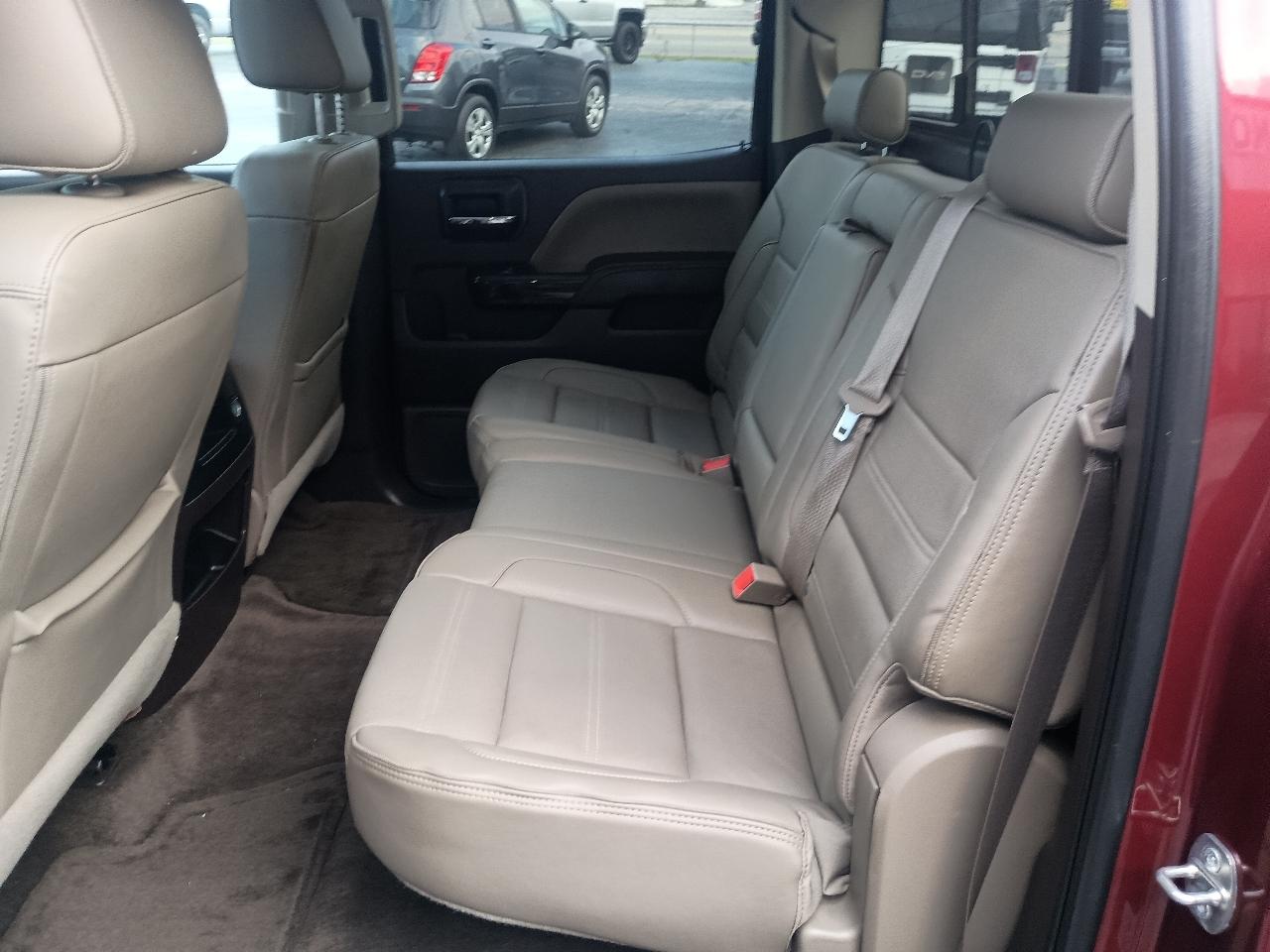 GMC Sierra 1500 4WD Crew Cab 143.5" Denali 2016