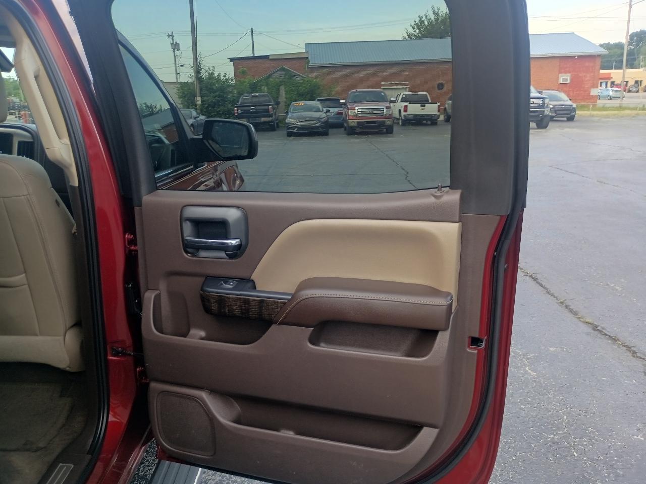 GMC Sierra 1500 4WD Crew Cab 143.5" Denali 2016